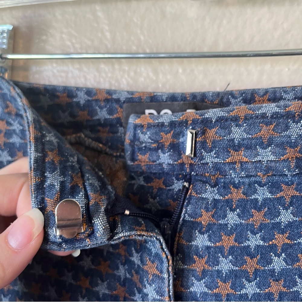 Do + Be Star Print Flare Pants size S - Picture 5 of 8